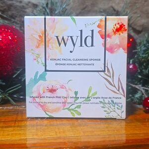 Wyld Konjac Facial Cleansing Sponge, Brand New